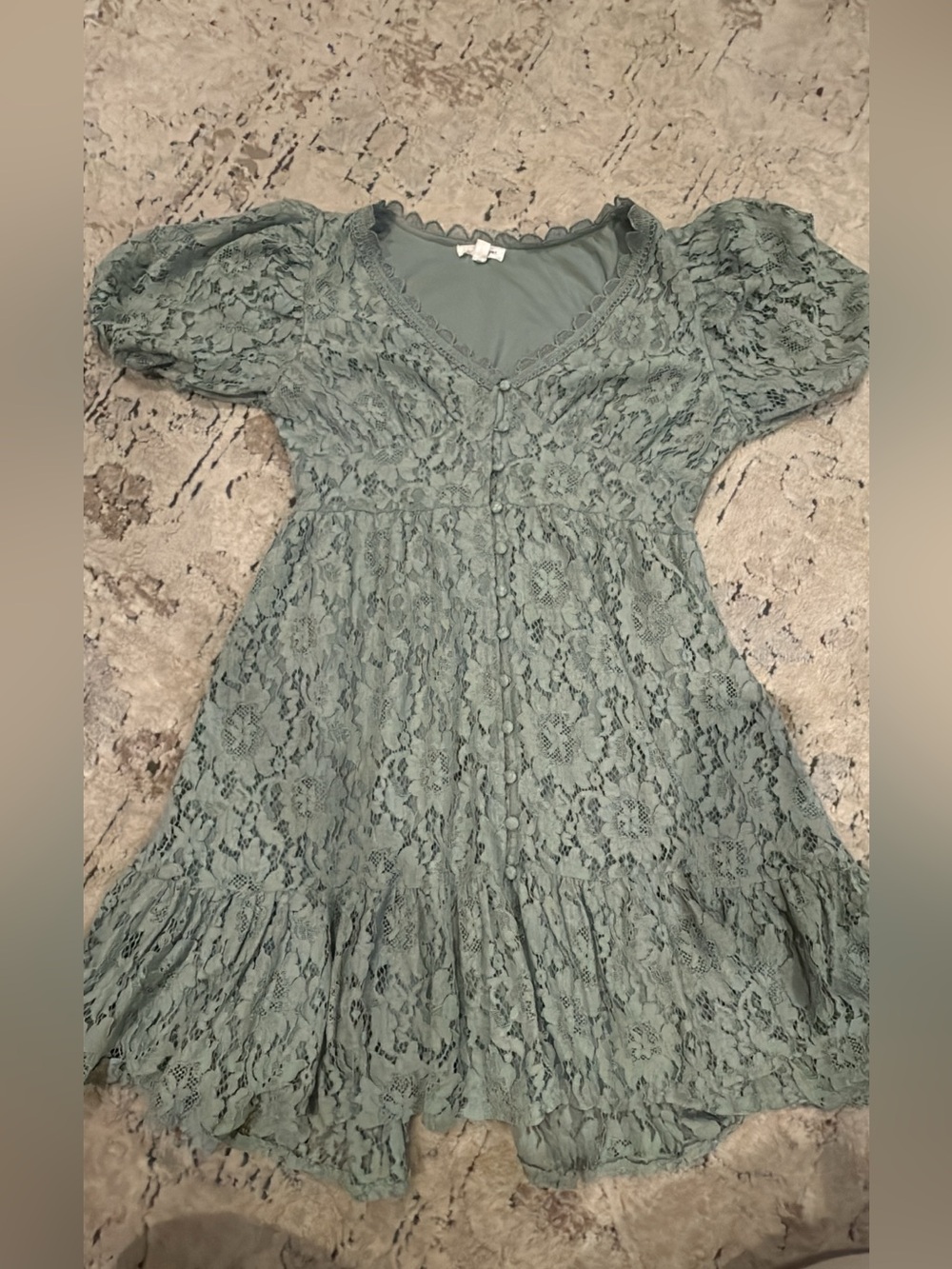Blu Pepper Lace Puff-Sleeve V-Neck Dress in Sage Green